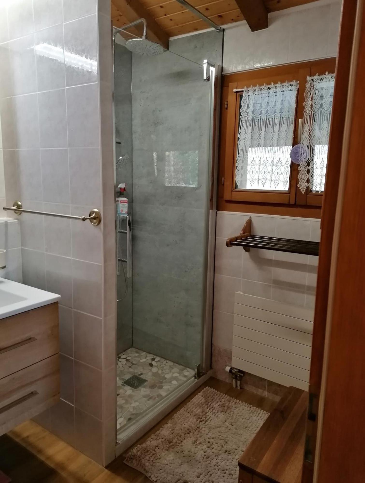 Les Combles Des Combes Hotel Ollon Bagian luar foto
